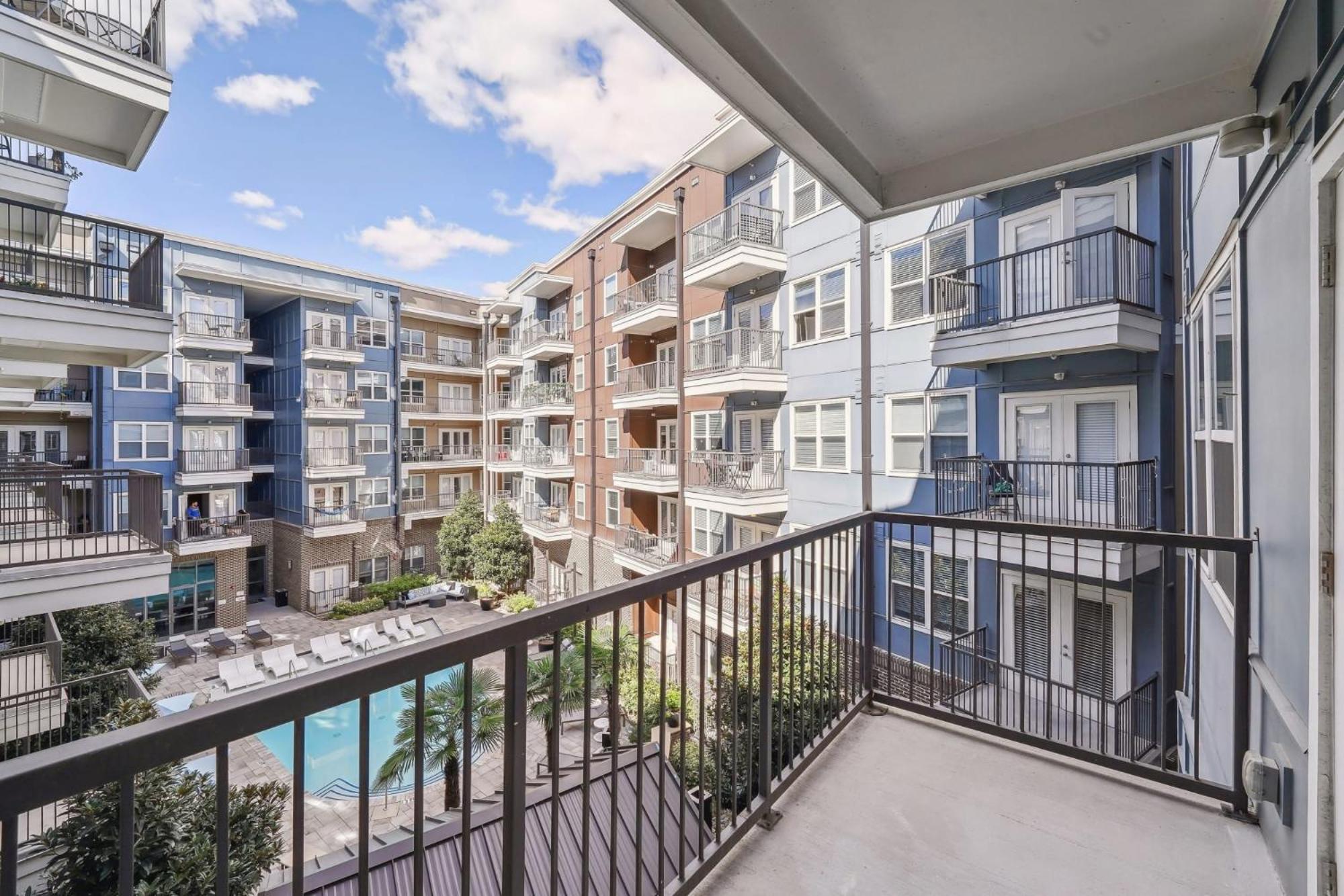 Premium Apartments And Studios At Midtown 205 In Charlotte Kültér fotó